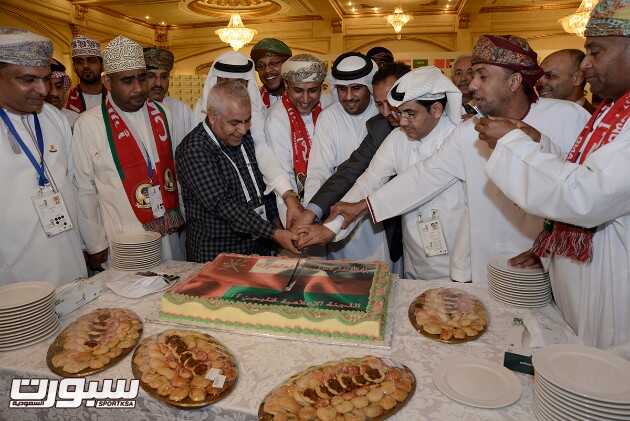 احتفالية اللجنة المنطمة باليوم الوطني العماني في فندق هوليدي ان القصر