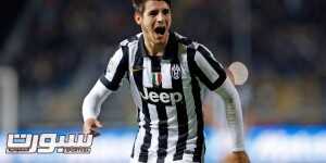 Juventus' Alvaro Morata celebrates after scoring against Empoli during their Italian Serie A soccer match at Castellani stadium in Empoli November 1, 2014. REUTERS/Giampiero Sposito (ITALY - Tags: SPORT SOCCER) - RTR4CG7B