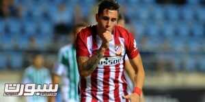 Atletico Madrid's Uruguayan defender Jose Maria Gimenez celebrates after scoring during the Trofeo Carranza football match Atletico de Madrid vs Betis at the Ramon de Carranaza stadium in Cadiz on August 15, 2015. AFP PHOTO / CRISTINA QUICLER        (Photo credit should read CRISTINA QUICLER/AFP/Getty Images)