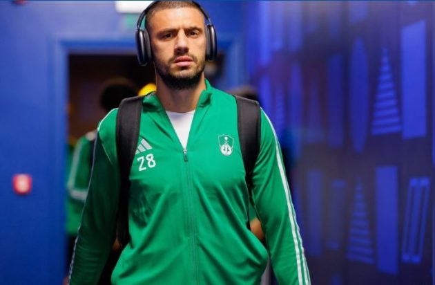 ميريح ديميرال يرد على تقارير رحيله عن الأهلي