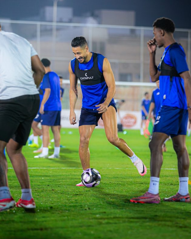 الفتح يستأنف تدريباته ويفتح ملف مواجهة الهلال