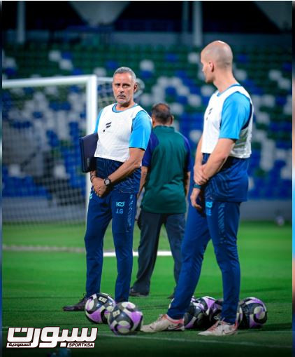 غوميز يستهدف بديل إيكامبي