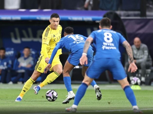 موقف رونالدو من هتافات جماهير الهلال