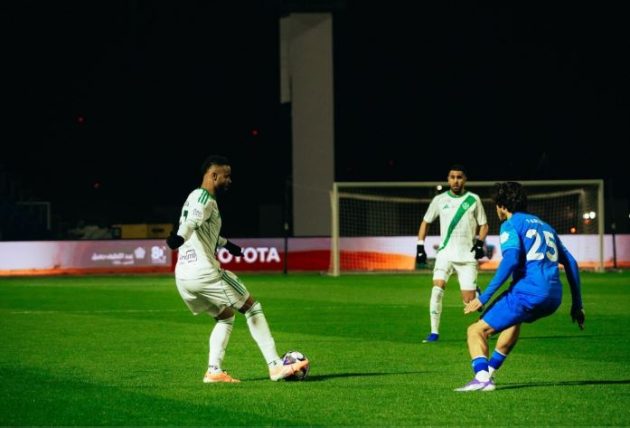 الأهلي يواصل عروضه القوية بالفوز على نيوم