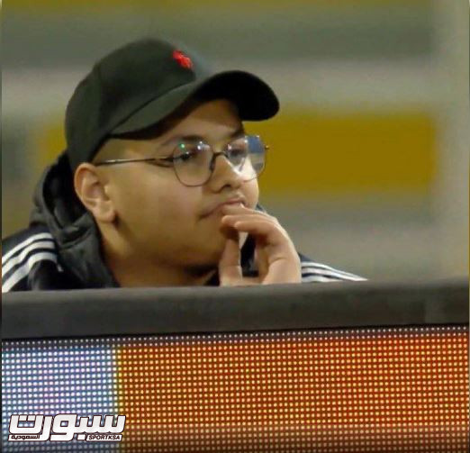 بعد واقعة الخلود.. حامل الكرات يحصل على سيارة هدية