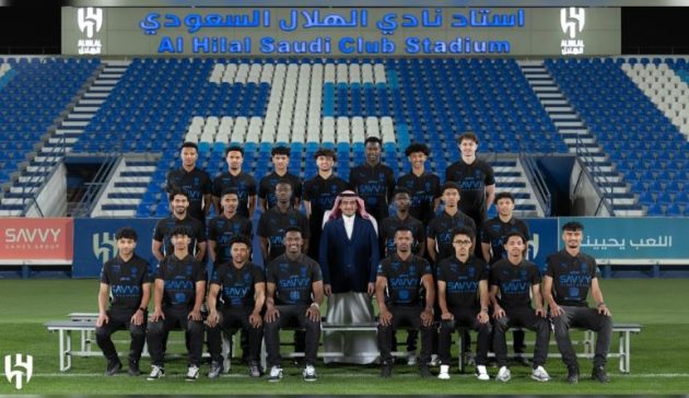 قرار من الأمير نواف بن سعد تجاه 22 لاعبًا في نادي الهلال