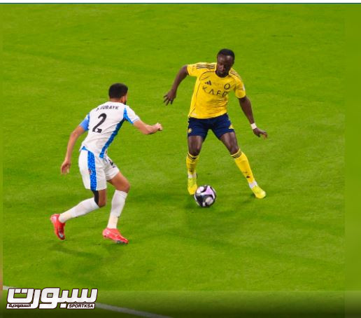 النصر يغرد في الصدارة بالفوز على نيوم