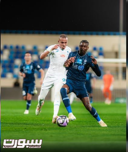 الأخدود يكسر صمود الفتح بهدف “آل هتيلة” ويتمسك بآمال البقاء في دوري روشن