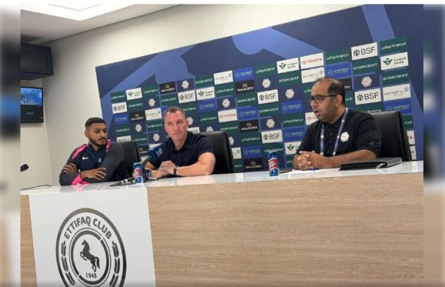 “قرارات غريبة”.. رودجرز يفتح النار على التحكيم بعد خسارة ديربي الشرقية أمام الاتفاق