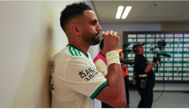 تقارير تركية: مفاوضات جارية بين رياض محرز ونادي فنربخشه