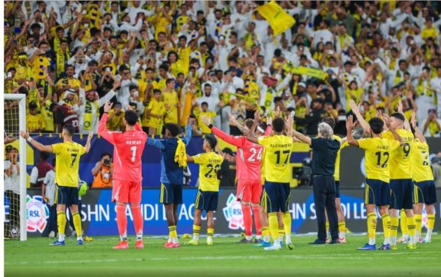 “فخ الإنذارات” يهدد خماسي النصر قبل كلاسيكو الأهلي المرتقب