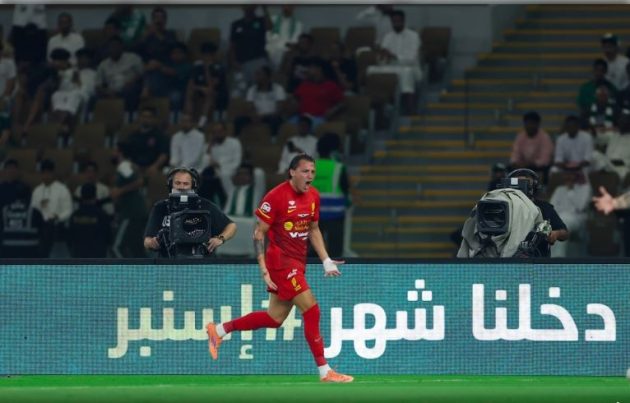 صدمة في القادسية.. كسر في الكاحل ينهي موسم الهداف الإيطالي ماتيو ريتيغي