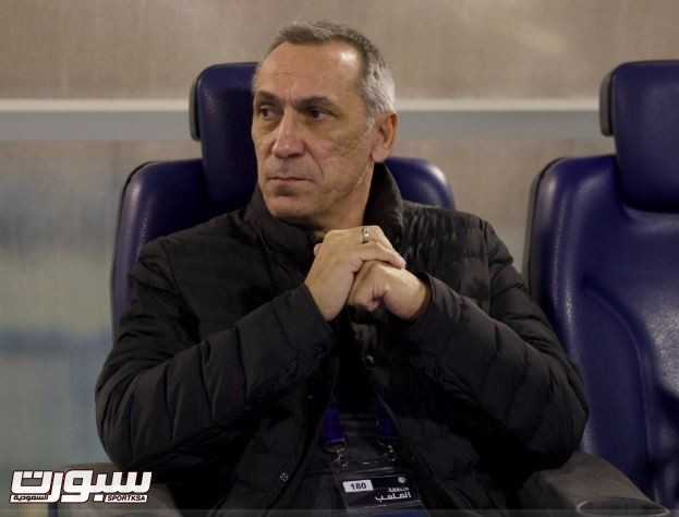 بخبرة “دورينا”.. تفاصيل تعاقد الاتحاد السعودي مع دونيس