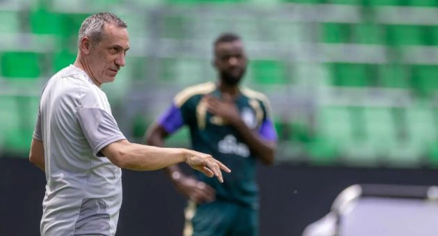 بقيادة دونيس.. المنتخب السعودي يرفع وتيرة التحضيرات لمواجهة إسبانيا الحاسمة