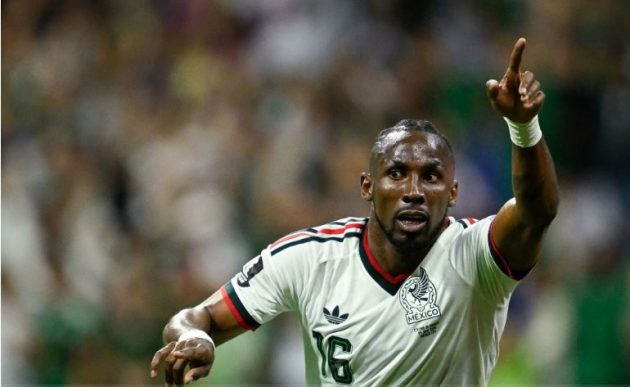 بلمسات حاسمة.. كينيونيس يكتب التاريخ مع منتخب بلاده في كأس العالم