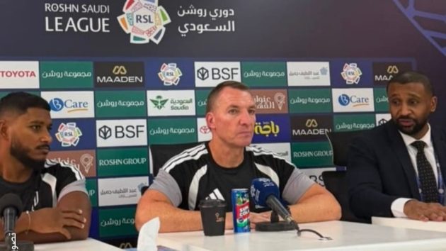 رودجرز: واجهنا ظروفاً مناخية صعبة وسعيد بالنقاط الثلاث أمام الشباب