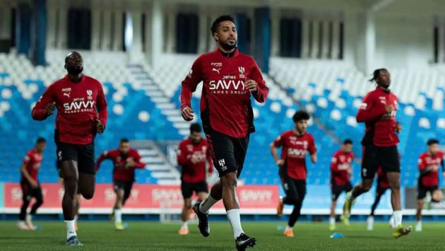 موعد عودة سالم الدوسري إلى الملاعب مع الهلال