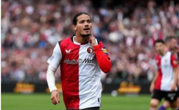 الاتحاد يرفع عرضه المالي لضم الجزائري أنيس حاج موسى