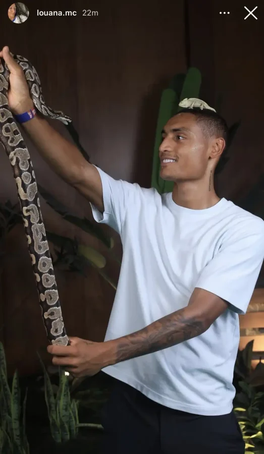 زوجة إنزو ميلو تثير الجدل بصورة مثيرة عقب إقالة روي بيدرو