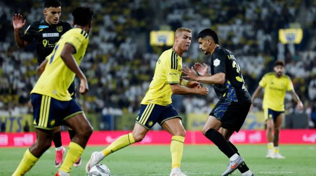 متعب الهزاع: الله يسامح رونالدو بسبب صفقات الهلال