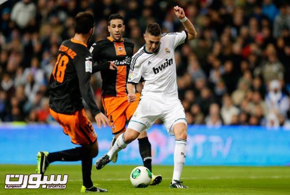 9Valencia vs Real Madrid Benzema