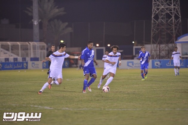 الهلال 4